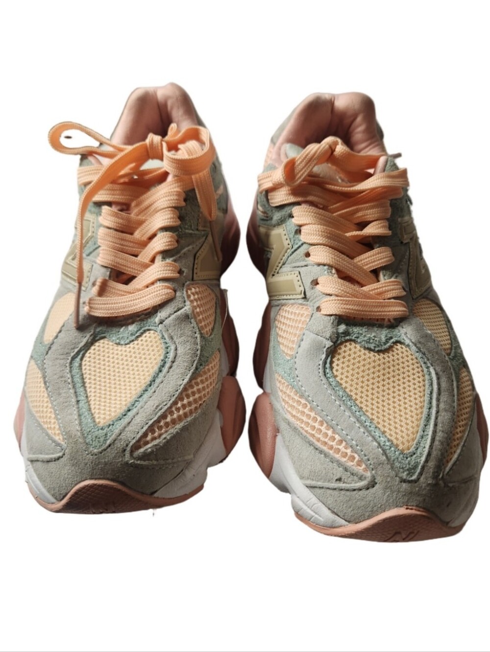 New Balance x Joe Freshgoods 9060 Inside Voices Women’s Athletic Sneakers Size 8